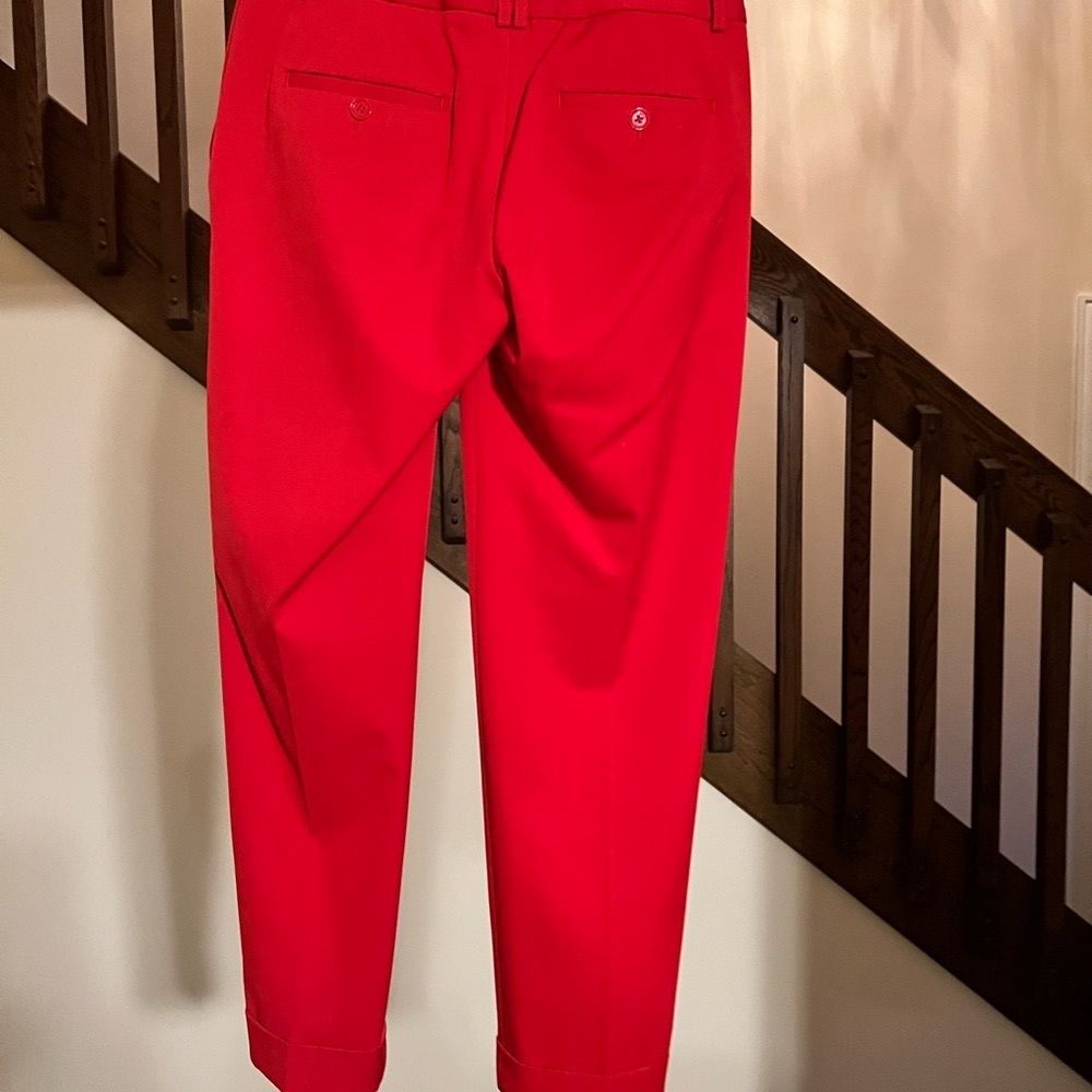 Ankle pants, Editor